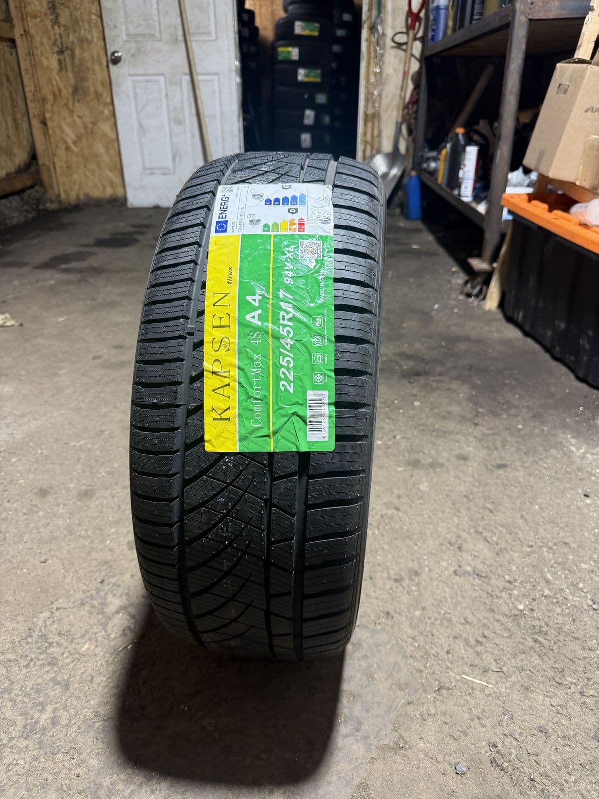 A Kapsen ComfortMax 4S A4 all-weather tire in 225/45R17 at Techtire, Ottawa